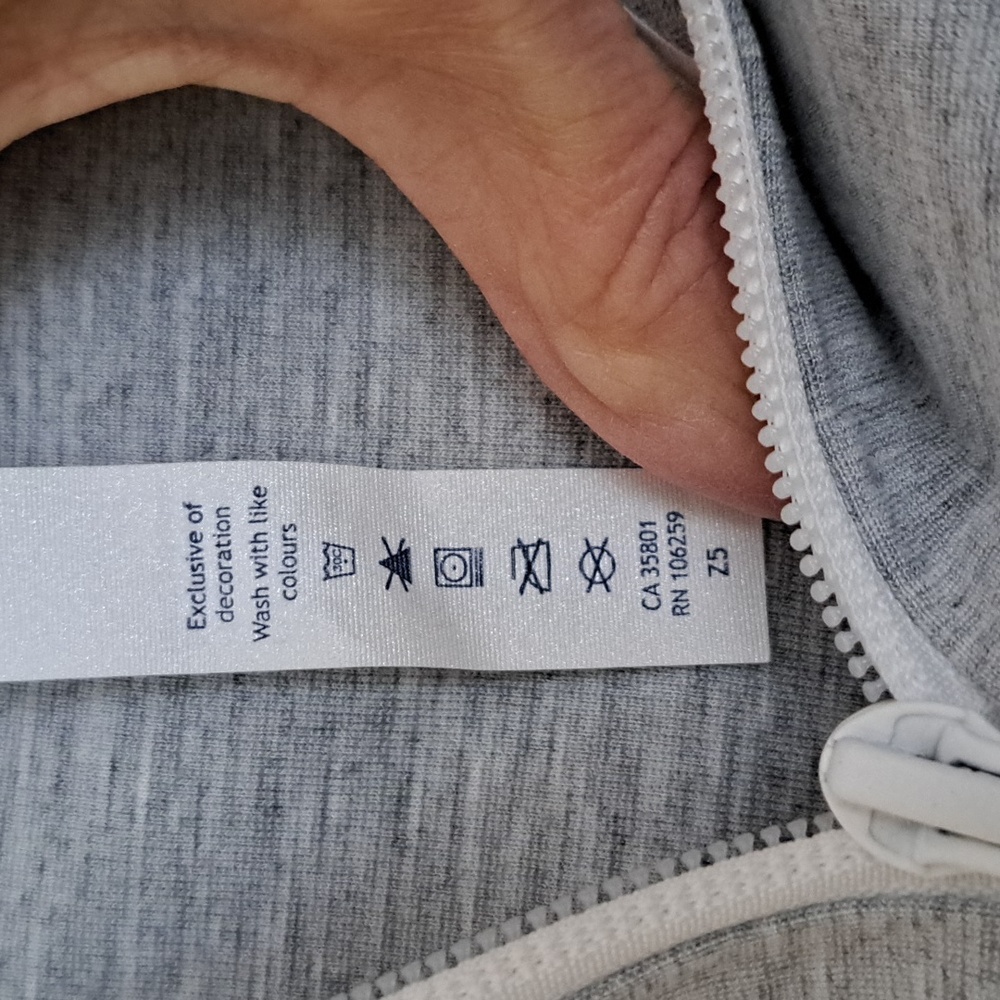 Lululemon Heather Grey Scuba No Band Waist Hoodie Sz4 Like New - Picture 6 of 10